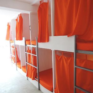Dormitory Room Mixed